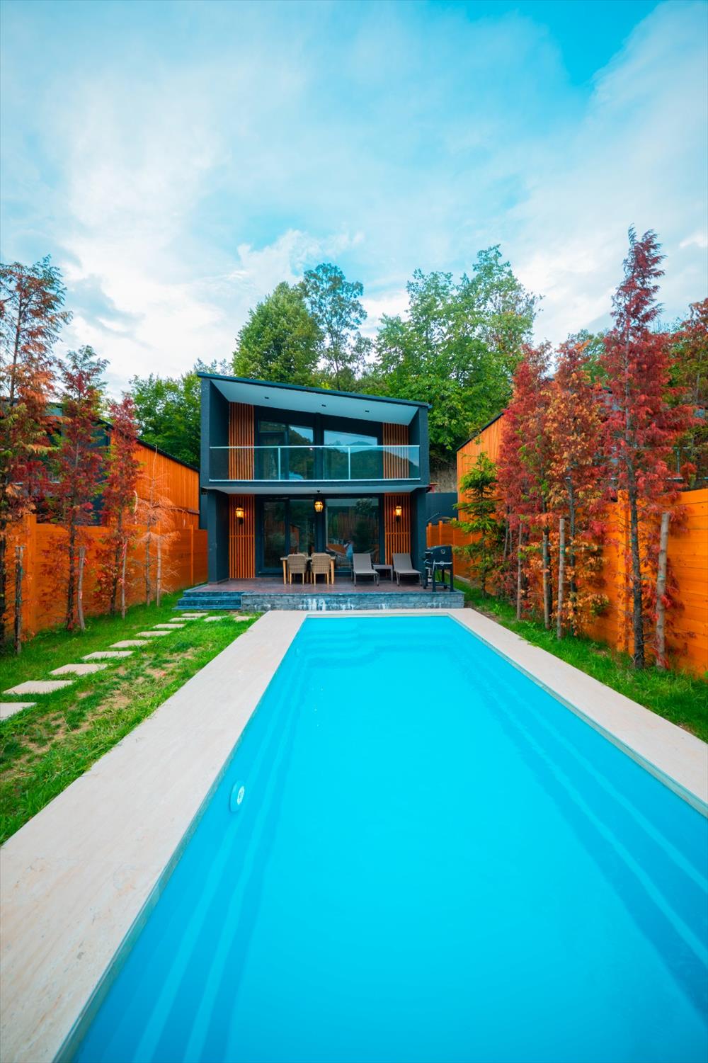 B281 Jakuzili Havuzlu Bungalov